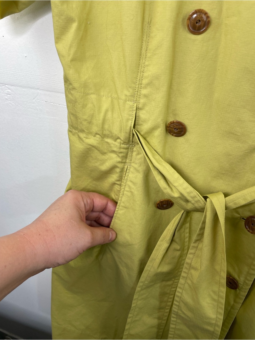 Cabi Loaquat Safari Trench Coat Dress Pockets Yellow Green Size Large Cotton - Picture 7 of 15